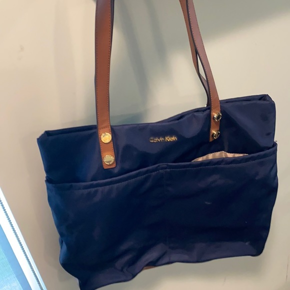 Calvin Klein Handbags - Calvin Klein navy tote